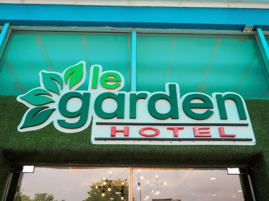 Le Garden Hotel Kota Kemuning Shah Alam Buitenkant foto