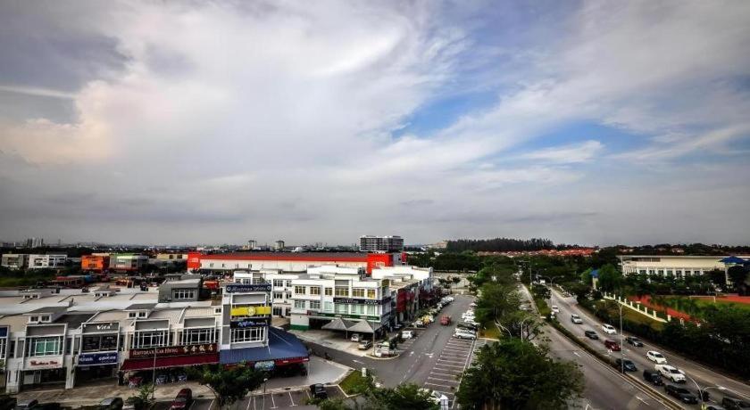 Le Garden Hotel Kota Kemuning Shah Alam Buitenkant foto